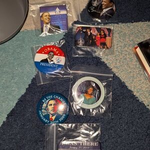 Obama and Family Commemorative Button Set